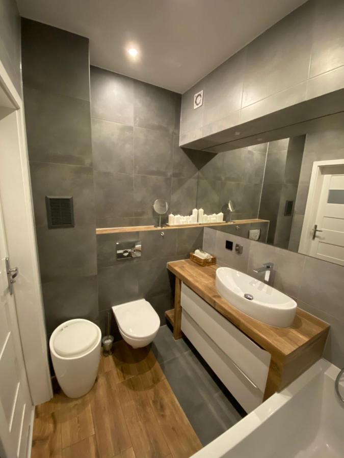Apartament Centrum- Art&Design コニン エクステリア 写真