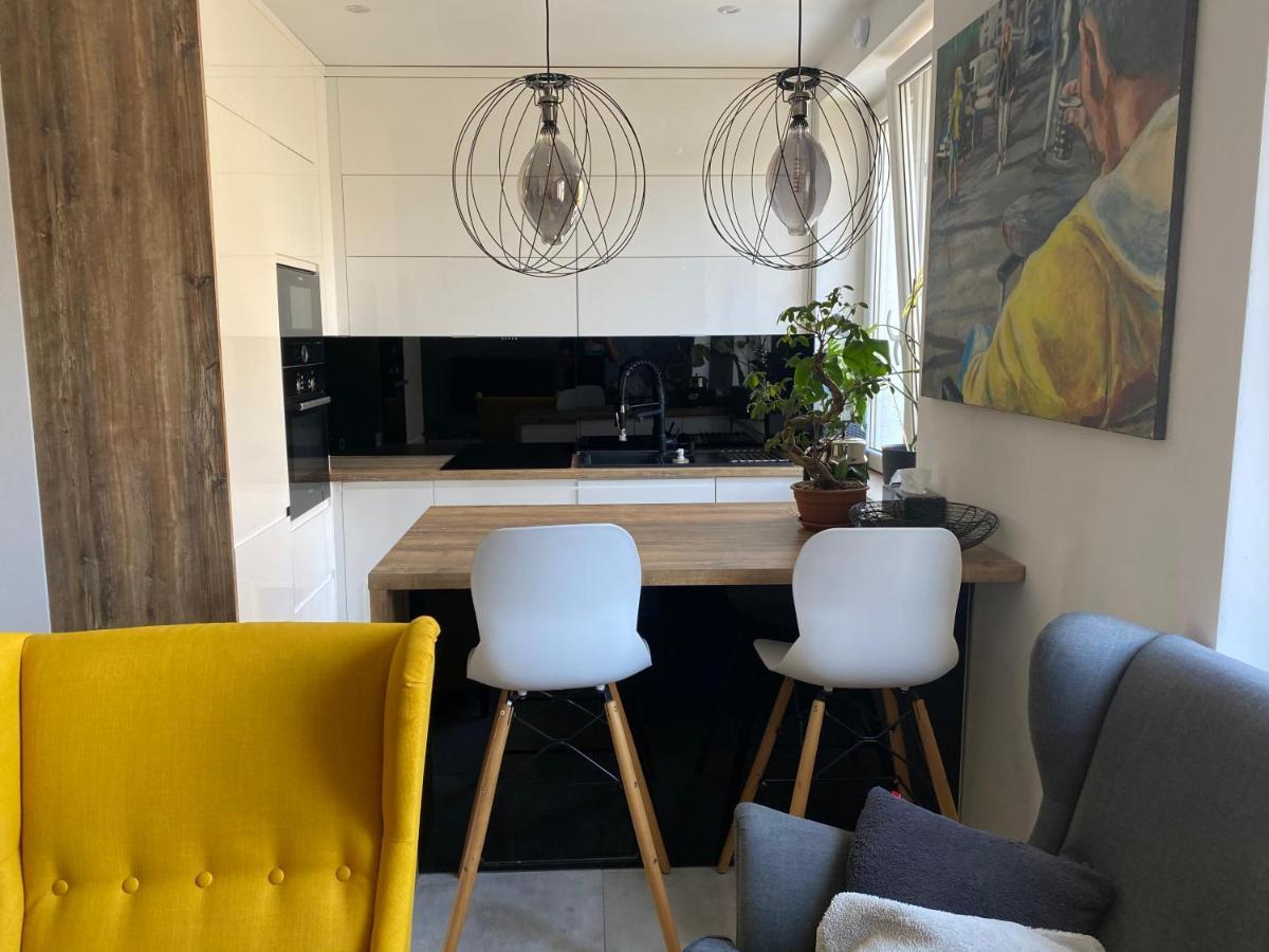 Apartament Centrum- Art&Design コニン エクステリア 写真