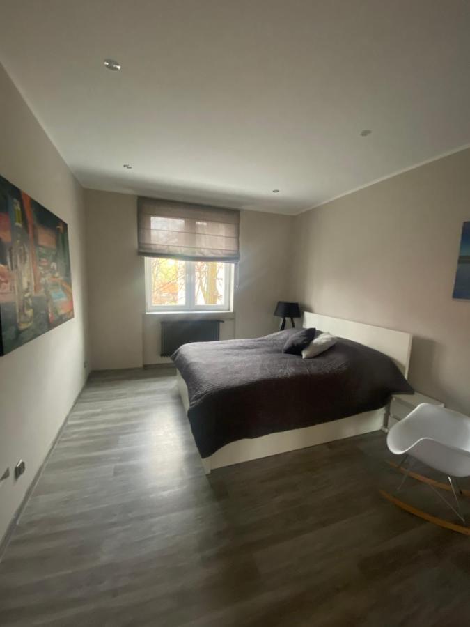 Apartament Centrum- Art&Design コニン エクステリア 写真